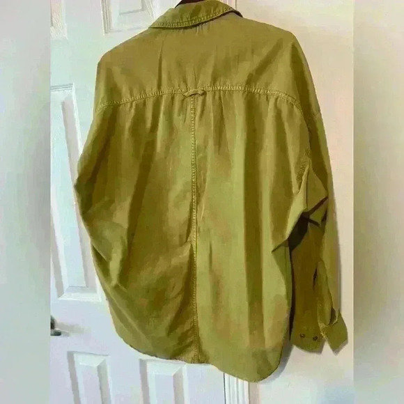 Zara overshirt olive green in excellent condition button down - Picture 8 of 9
